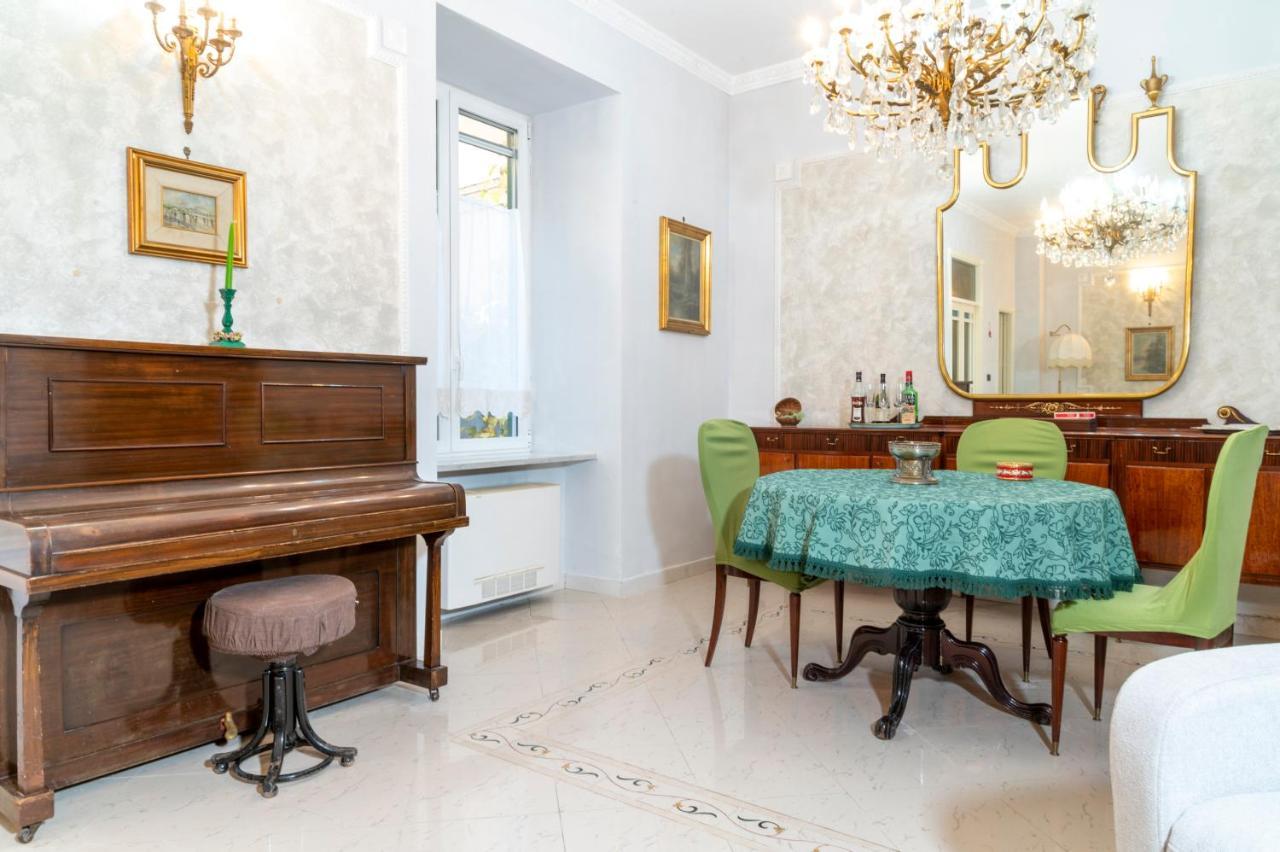 Deluxe Apartment With Garden In Vomero نابولي المظهر الخارجي الصورة